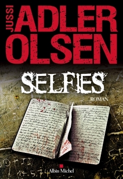 Adler-Olsen Jussi - SELFIES Adler-Olsen Jussi - SELFIES